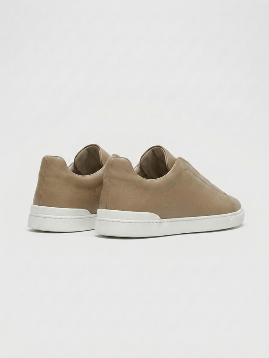 Khaki Monaco
