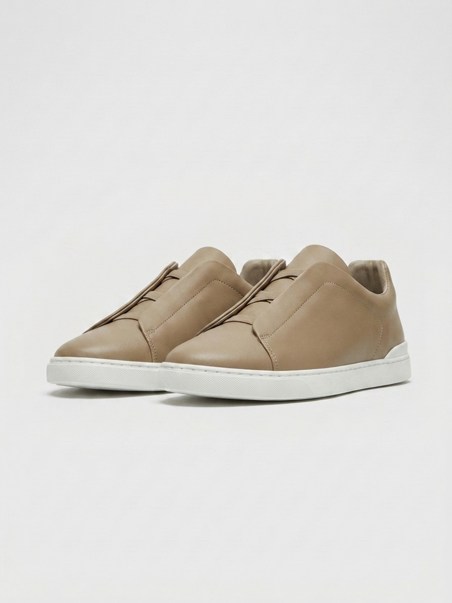 Khaki Monaco